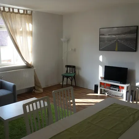Ferienwohnung Hollywood Schiller Apartments *